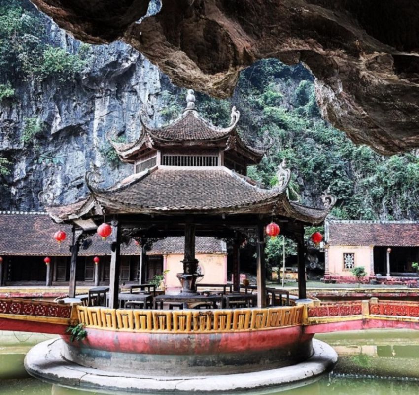 Photograph the natural allure of Ninh Binh’s heritage