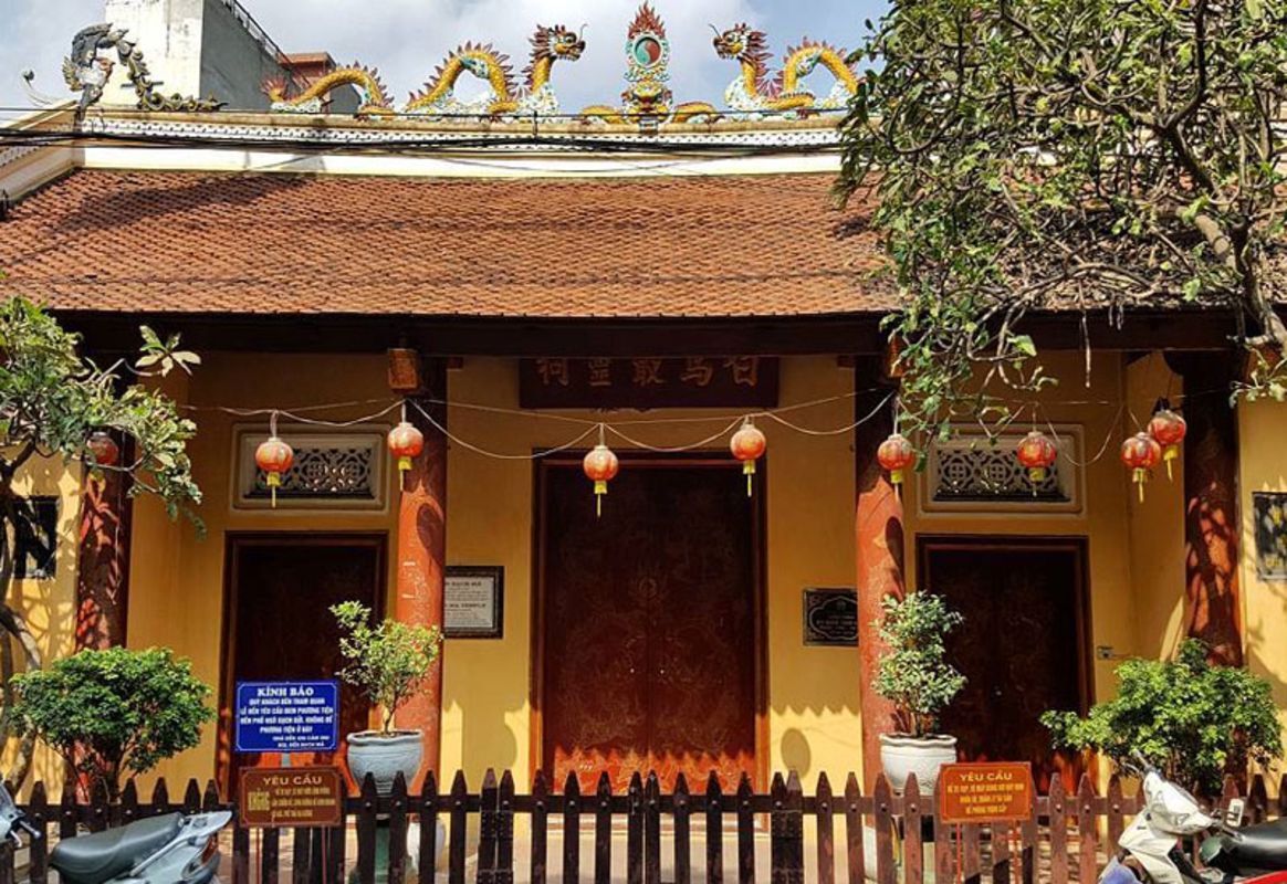 Bach Ma Temple - Photograph the timeless allure of Hanoi’s heritage