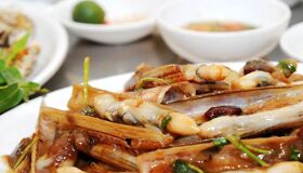 Capture the savory essence of Halong Bay’s culinary gem