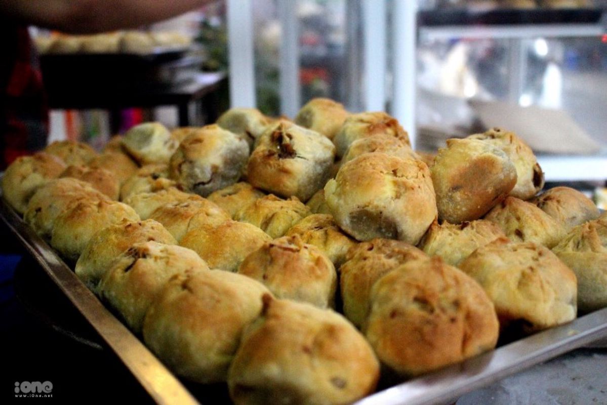 Start your Ninh Binh Travel with a flavorful bite