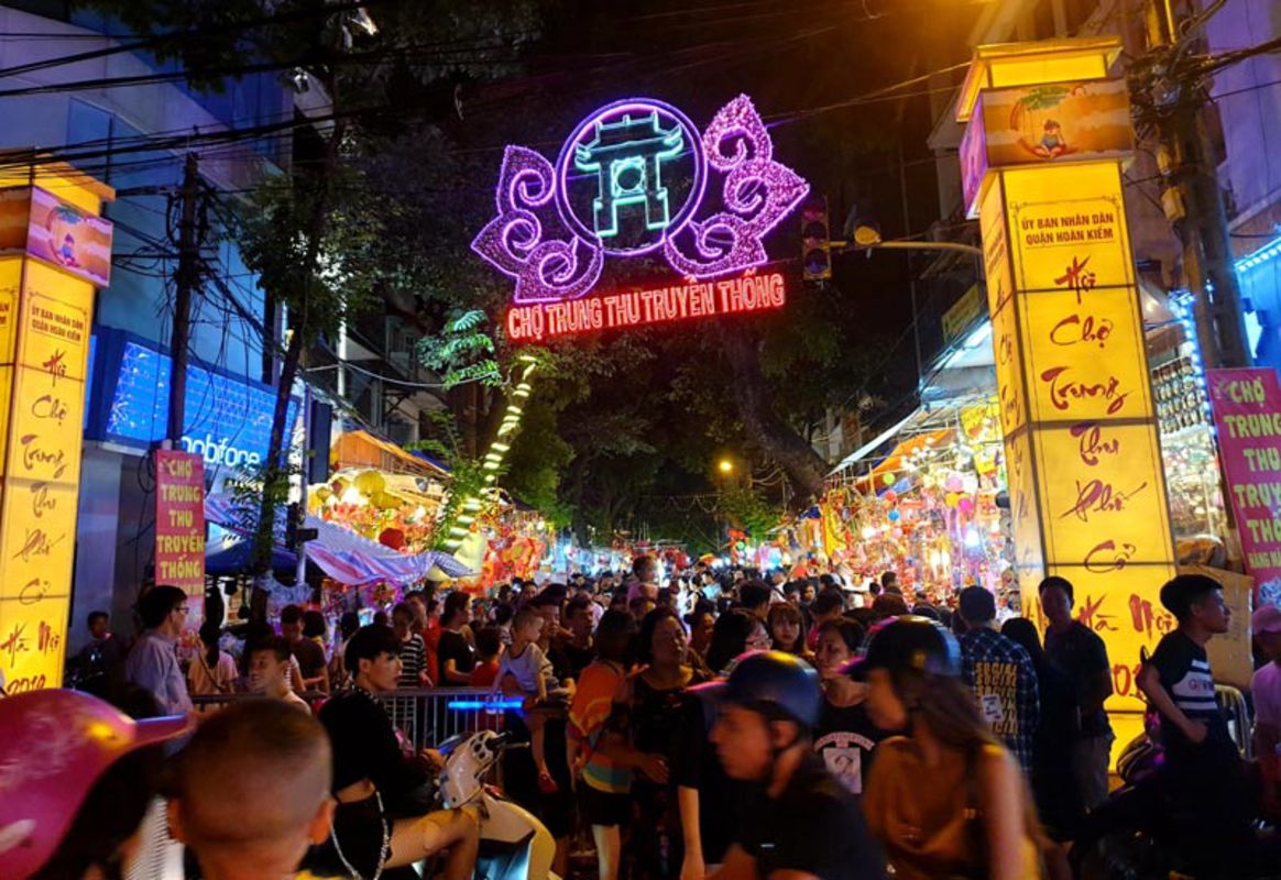 Start your Hanoi Travel with serene vistas