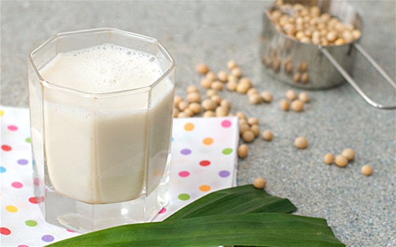 Soybean milk (Sữa đậu nành) - Photograph the cozy allure of Da Lat’s food scene