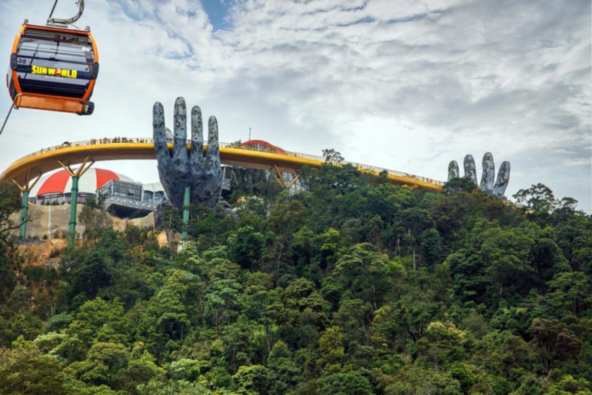 Capture the surreal beauty of Da Nang’s architectural gem