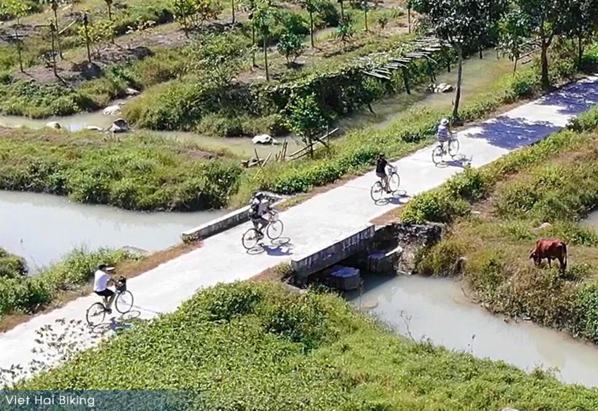 Viet Hai village - Begin your Cat Ba Tours with a scenic adventure