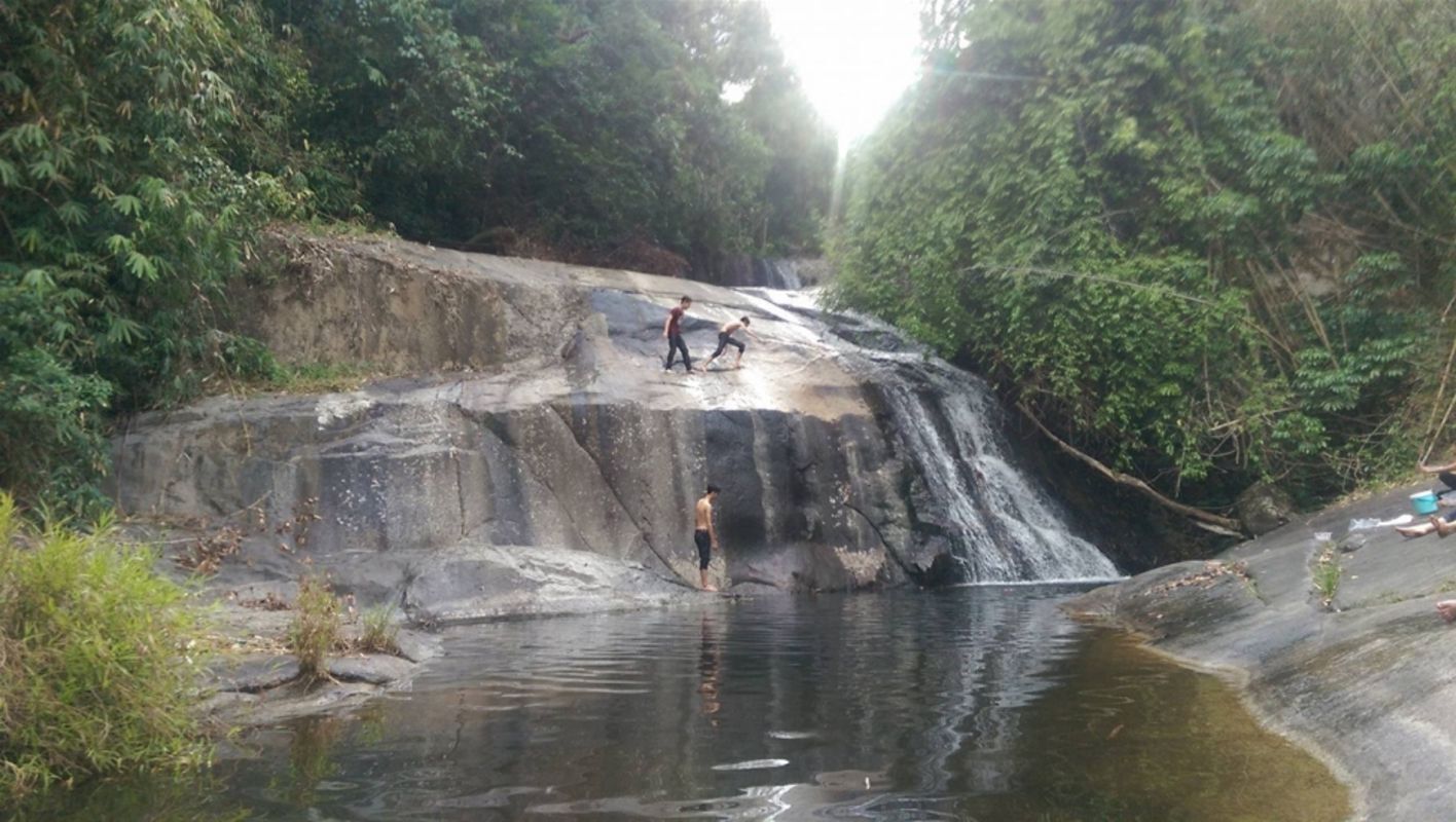 Waterfall : Thanh Linh Waterfall, Chin Tang Waterfall (nine layers waterfall)