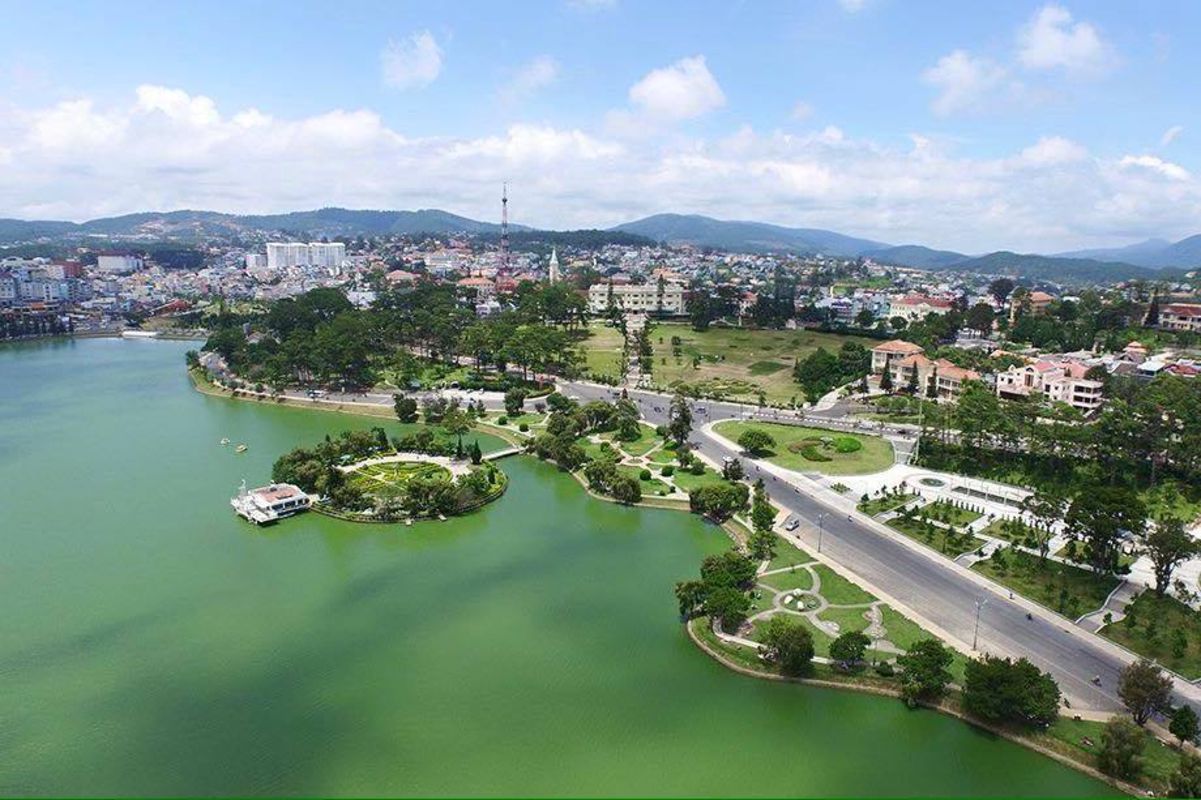 Photograph the natural allure of Da Lat’s highlands