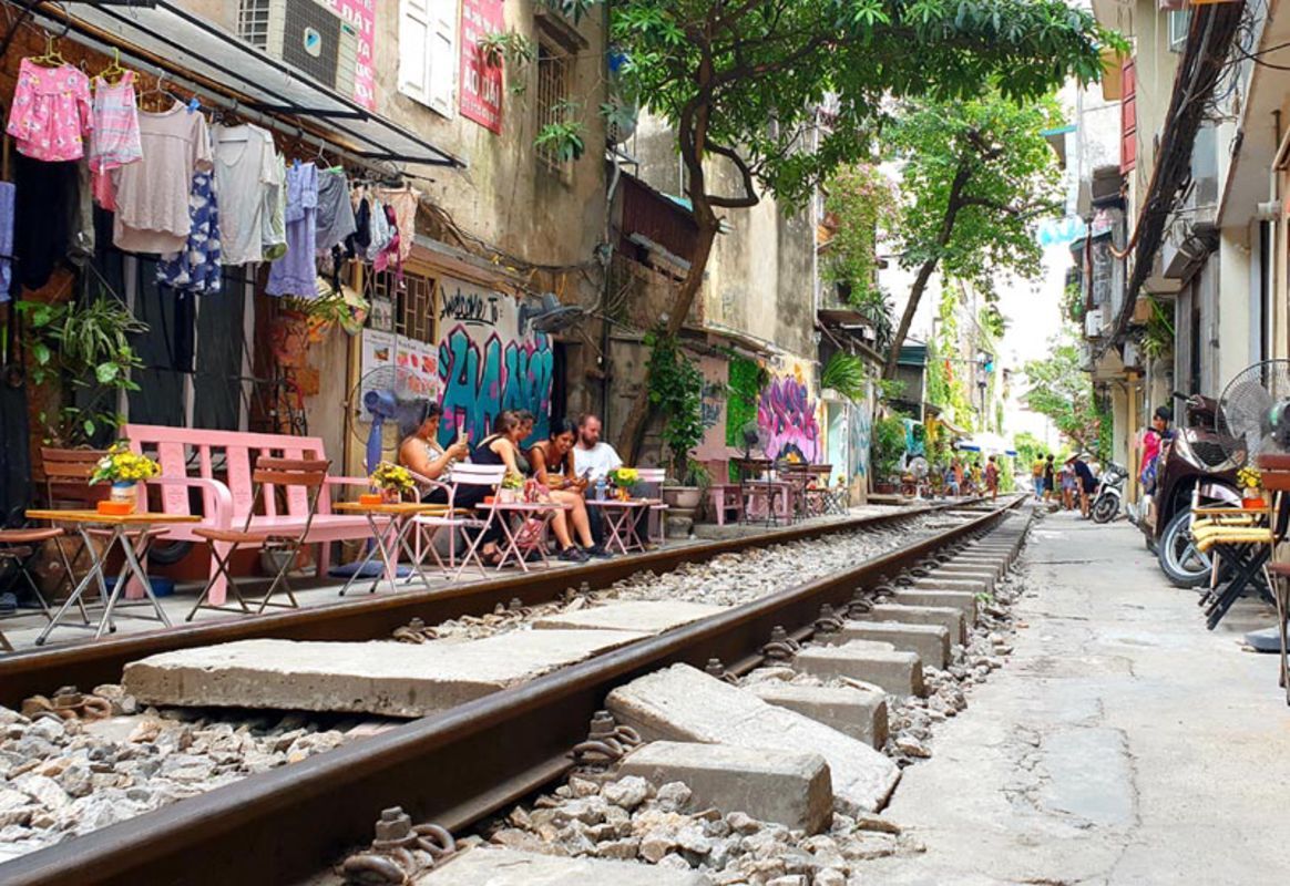 Learn Hanoi’s heritage with expert coffee insights