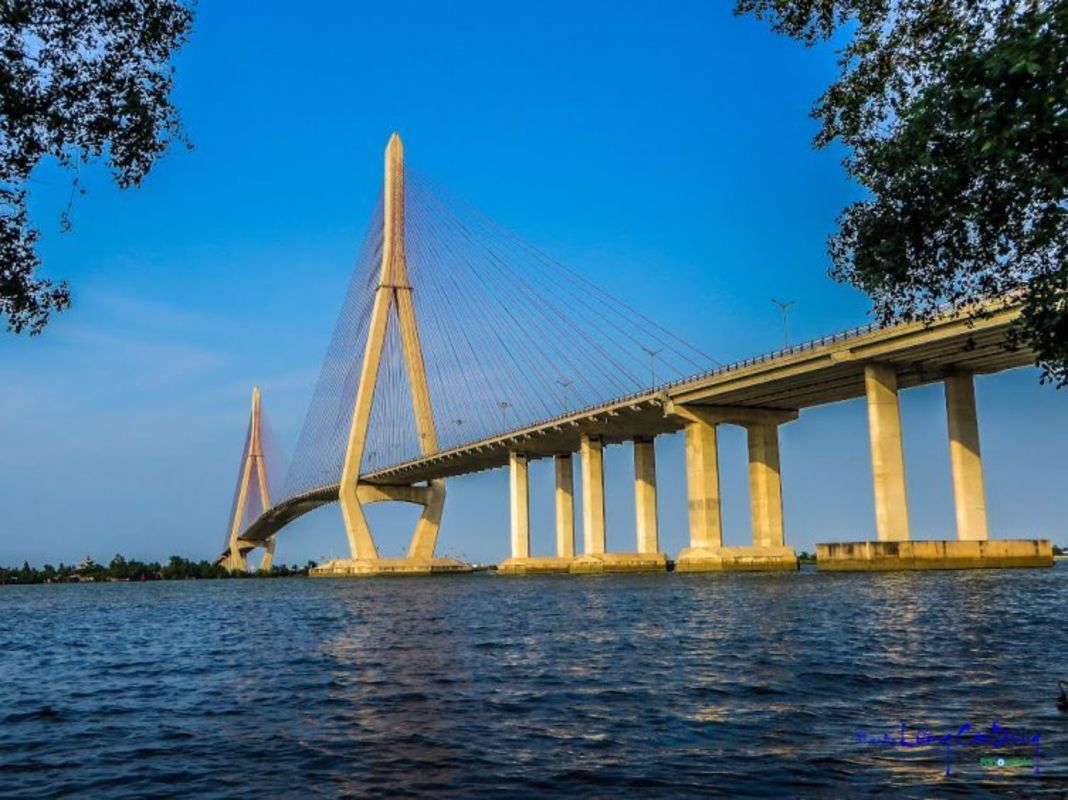 Capture the majestic essence of Can Tho’s landmark