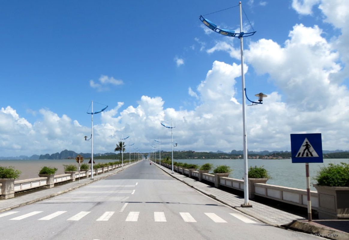 Start your Quang Ninh Travel with tranquil vistas