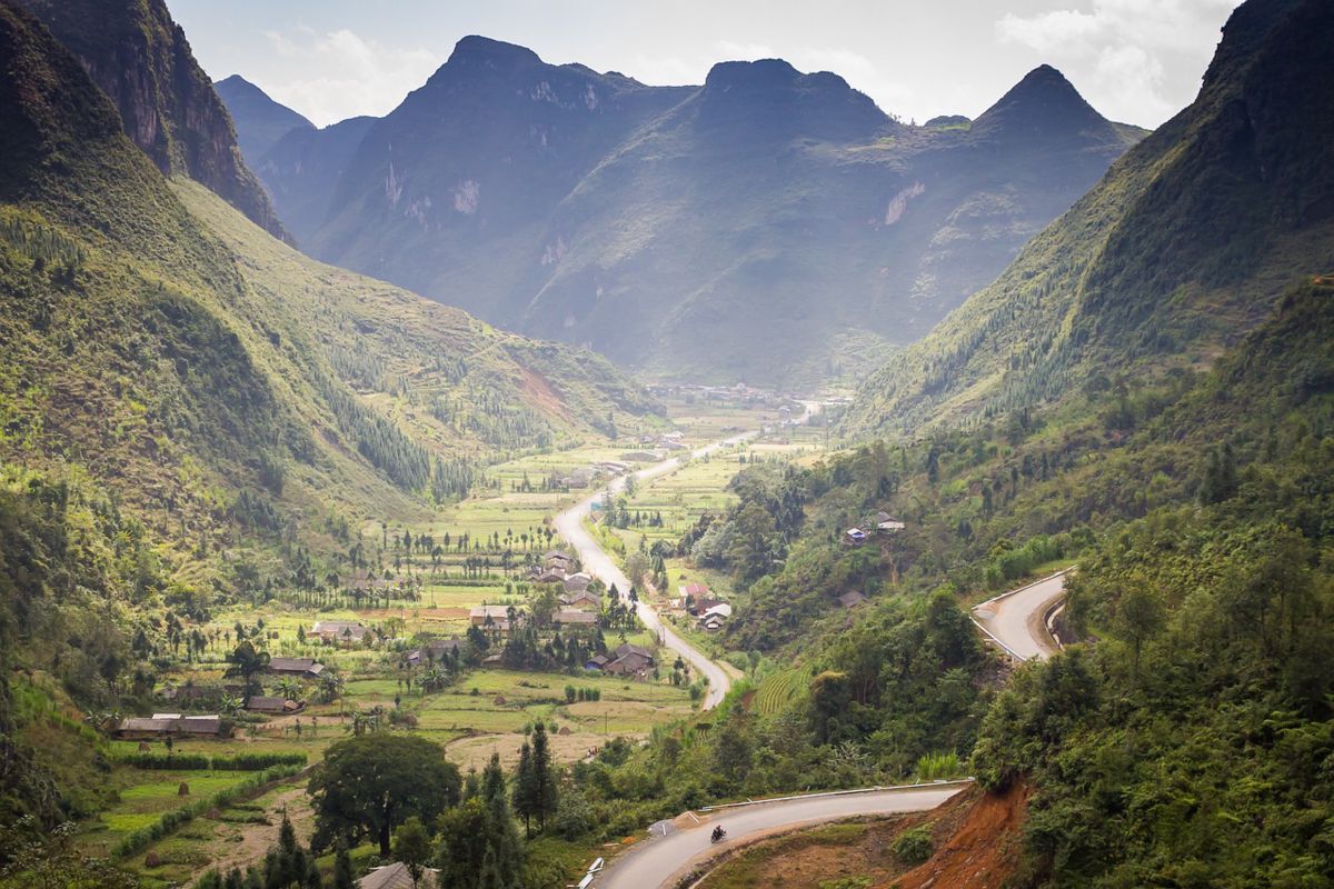 Experience Tuyen Quang Tours with sustainable adventures