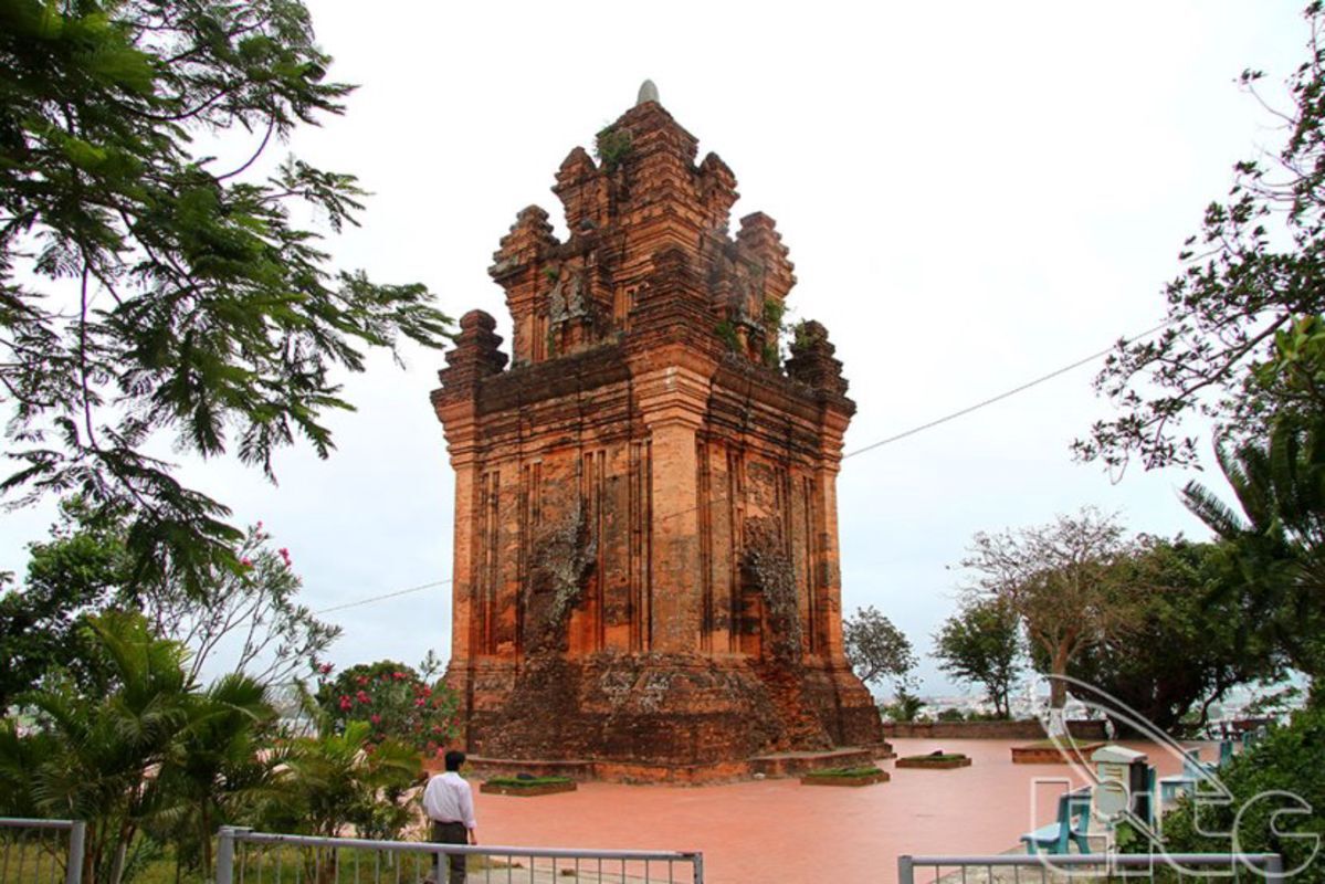 Learn Phu Yen’s spiritual legacy with expert insights