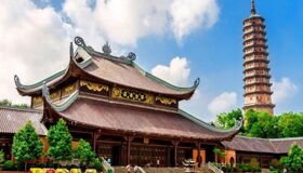Capture the authentic charm of Ninh Binh’s spirituality