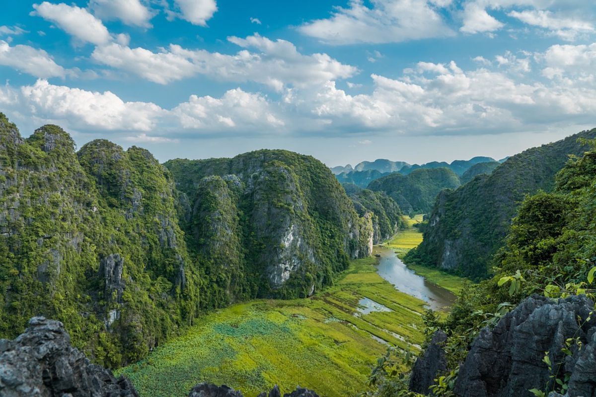 Capture the serene beauty of Ninh Binh’s eco-tourism gem
