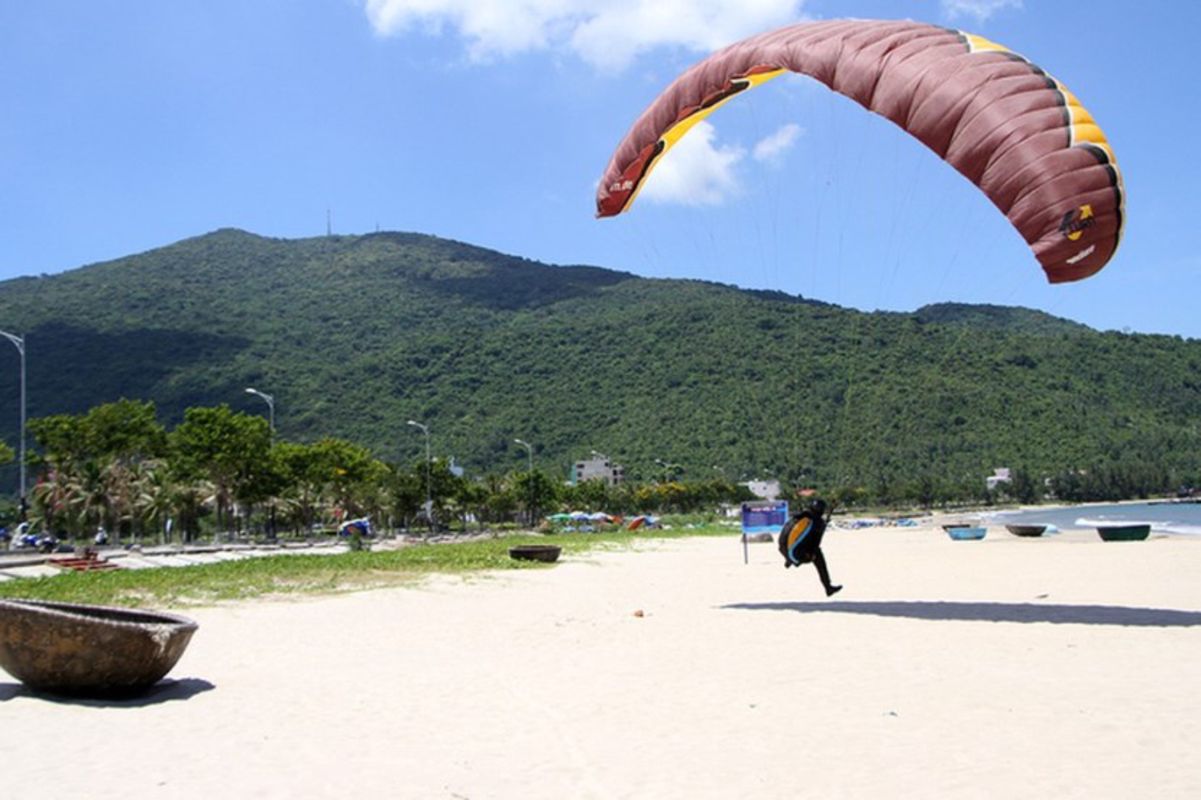 Start your Da Nang Travel with scenic trails