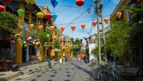 Capture the timeless charm of Hoi An Ancient Town’s iconic landmark