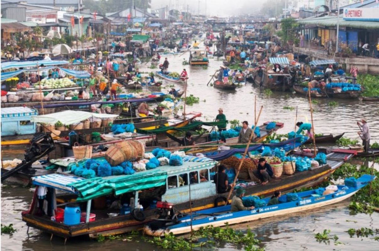 Nga Nam "Ngã Năm" floating market - Capture the lively essence of Soc Trang’s Mekong Delta gem