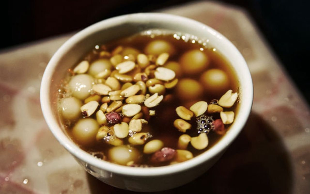 Start your Tuyen Quang Travel with flavorful local vibes
