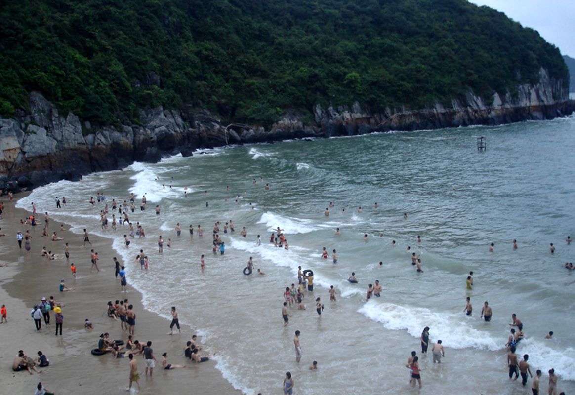 Cat Co Beach - Embrace the vibrant spirit of Cat Ba Travel adventures