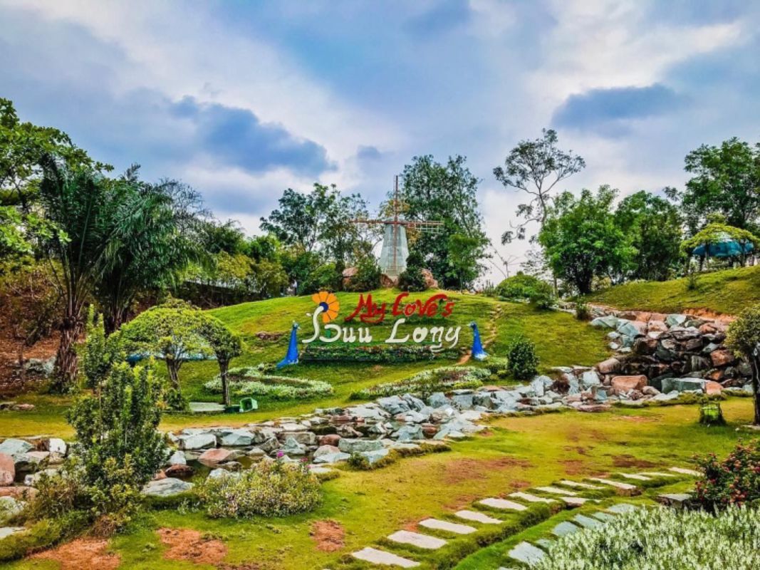 Experience Ho Chi Minh City Tours with sustainable adventures