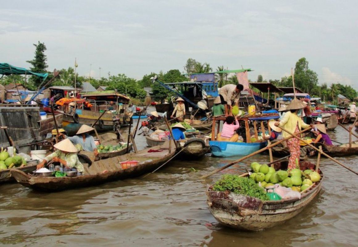 Capture the vibrant energy of Hau Giang’s riverine gem