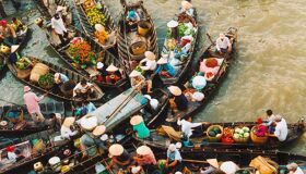 Capture the vibrant energy of Can Tho’s river commerce