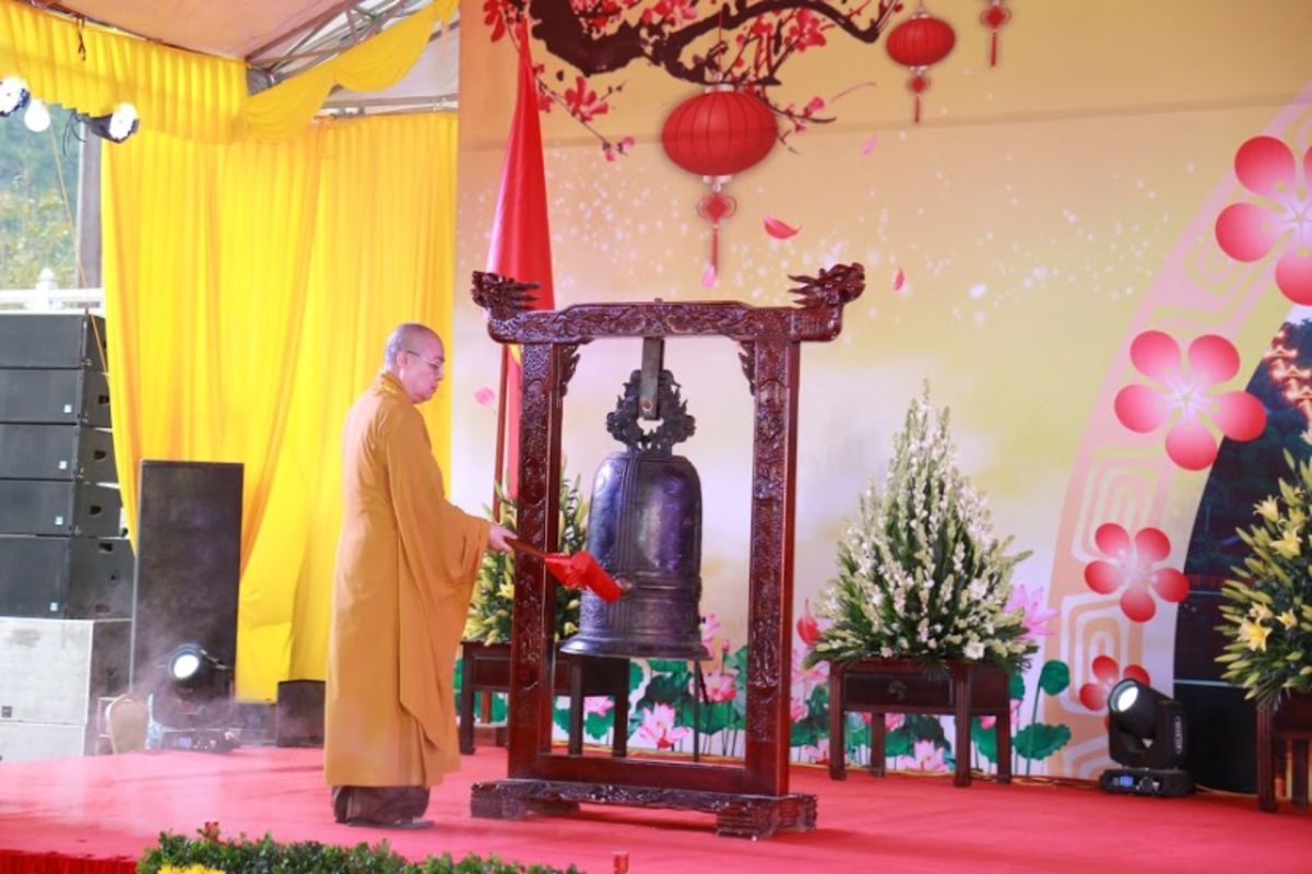 Start your Ninh Binh Travel with tranquil vistas