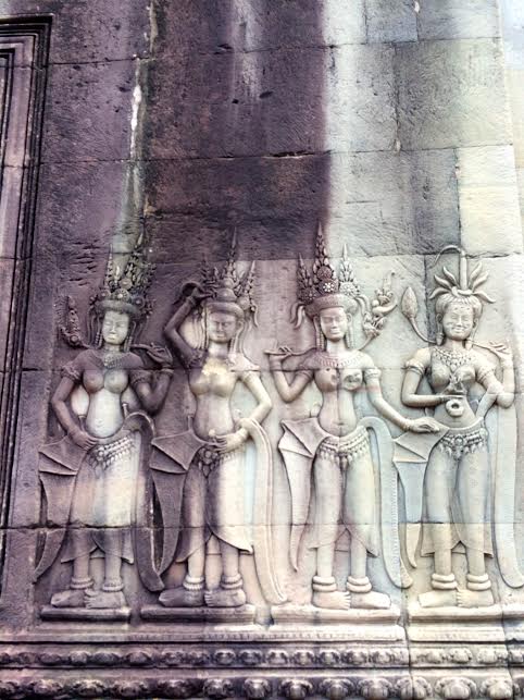 Immerse in Cambodia’s ancient heritage after a smooth border crossing