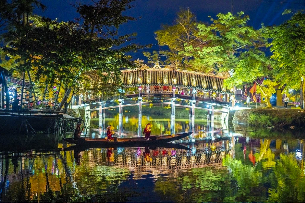 Experience Vietnam’s heritage with visa-prepared tours