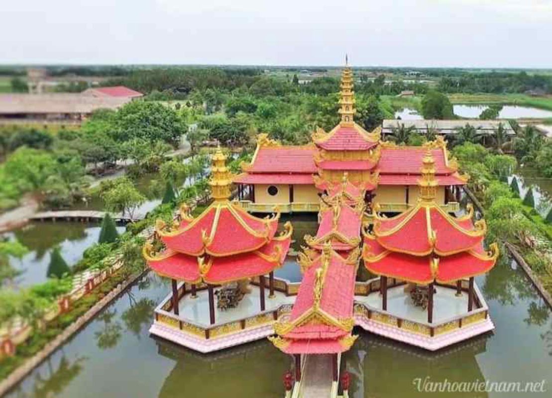 Capture the historic beauty of Vinh Long’s cultural treasure
