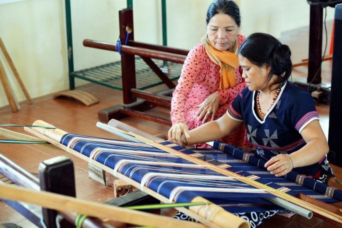 Experience An Giang Tours with sustainable adventures