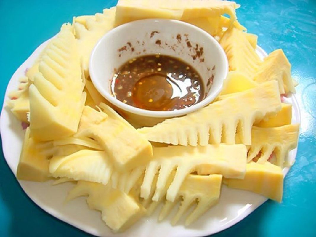 Bitter bamboo shoots - "Măng đắng"