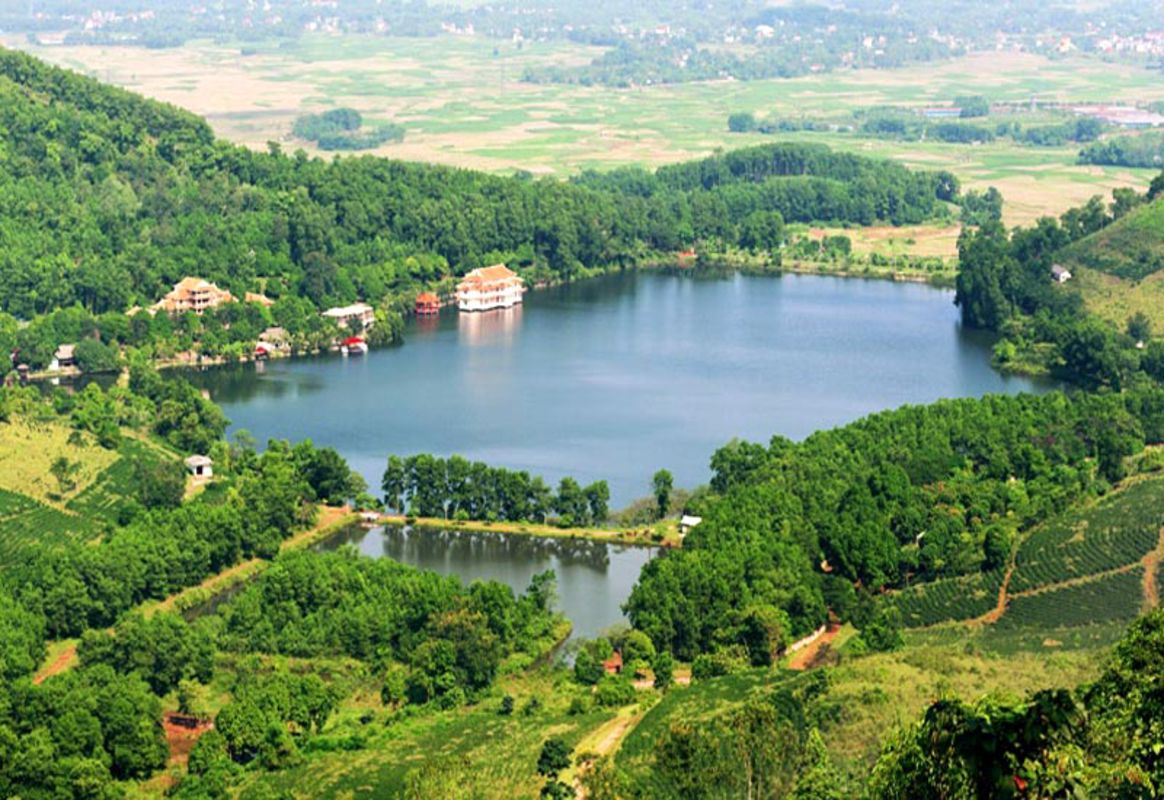 Capture the serene beauty of Hanoi’s eco-gem