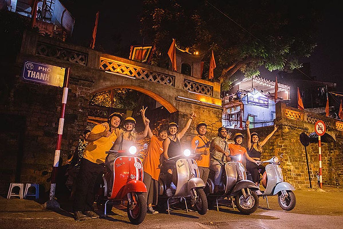 Learn Hanoi’s cultural legacy with expert insights