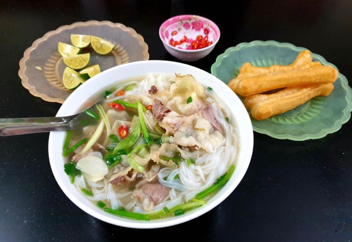 Photograph the aromatic allure of Hanoi’s cuisine