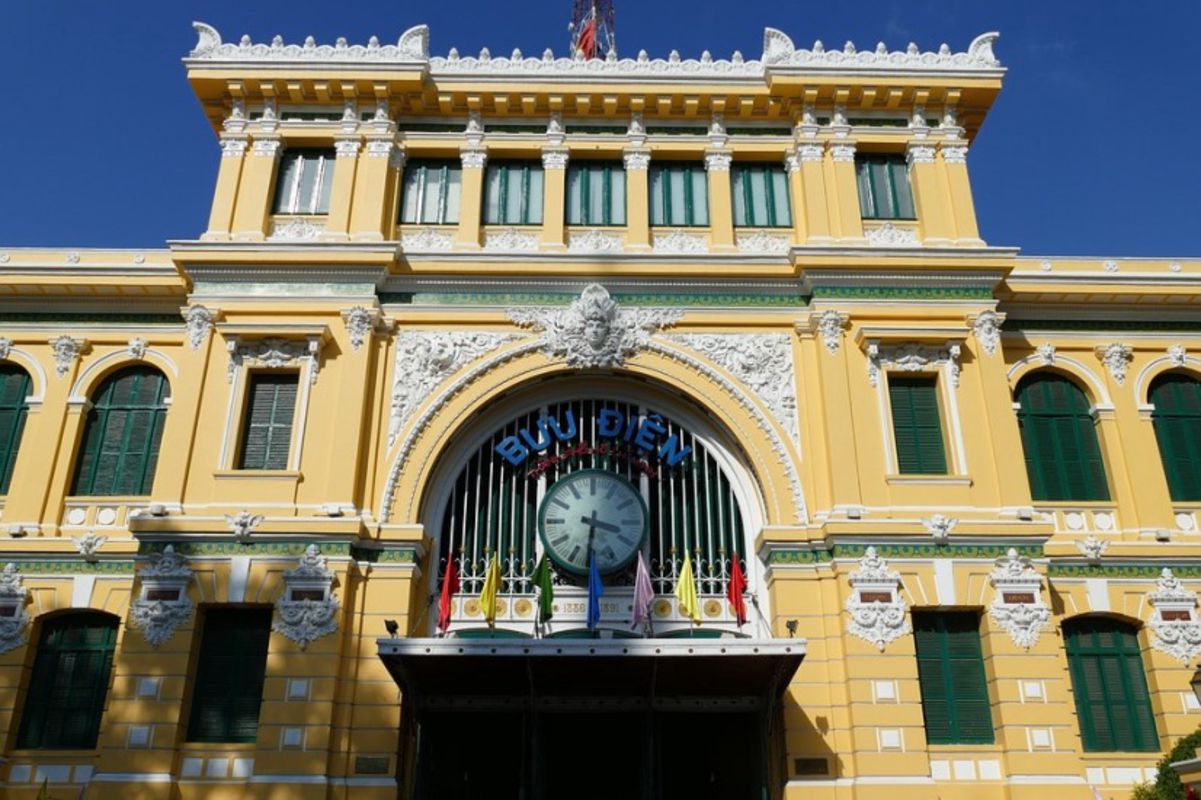 Experience Ho Chi Minh City Tours with sustainable exploration