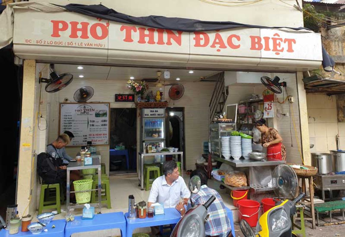 Learn Hanoi’s food heritage with expert insights