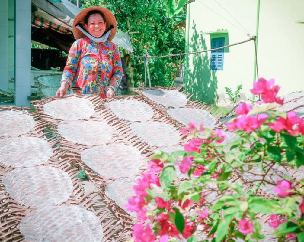Dive into the handcrafted charm of Vinh Long Travel