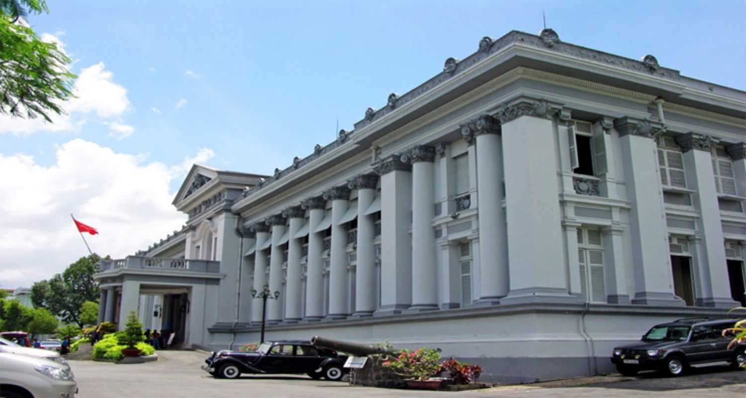 Capture the architectural beauty of Saigon’s cultural gem