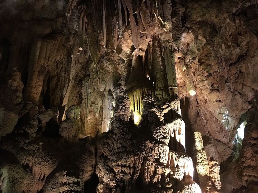Learn Hoa Binh’s natural legacy with expert insights