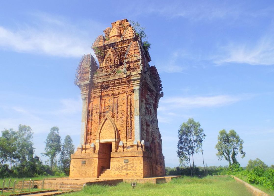 Canh Tien Tower