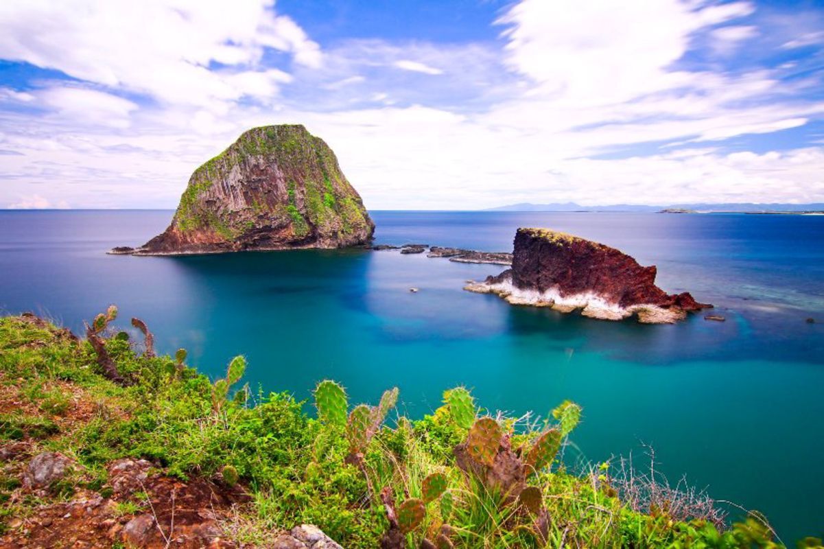 “Yen” islet or Đảo Hòn Yến