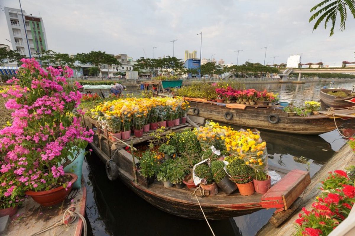 Photograph the colorful allure of Ho Chi Minh City’s festivals