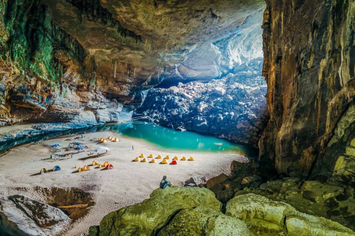 Start your Quang Binh Travel with serene vistas