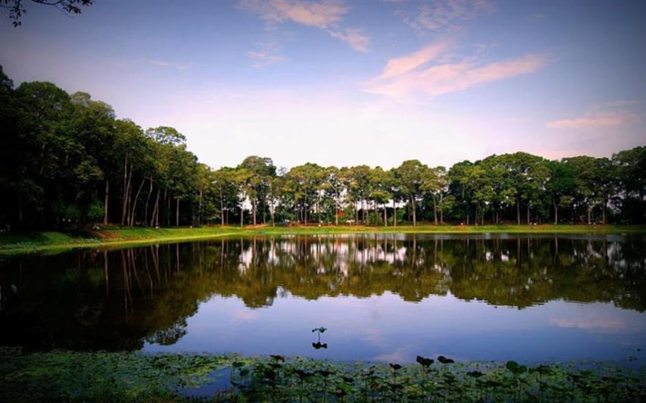Ba Om Pond