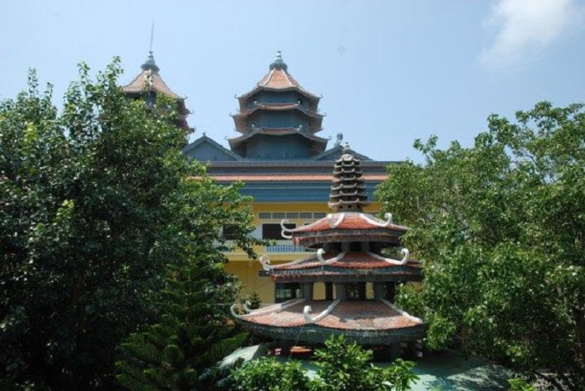 Photograph the vibrant allure of Vung Tau’s heritage