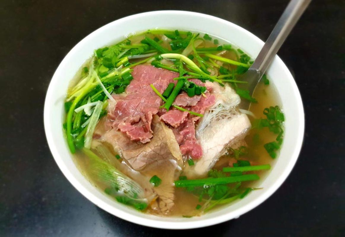 Start your Hanoi Travel with a flavorful bowl
