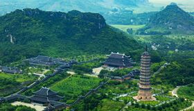 Experience Ninh Binh Tours with sustainable adventures