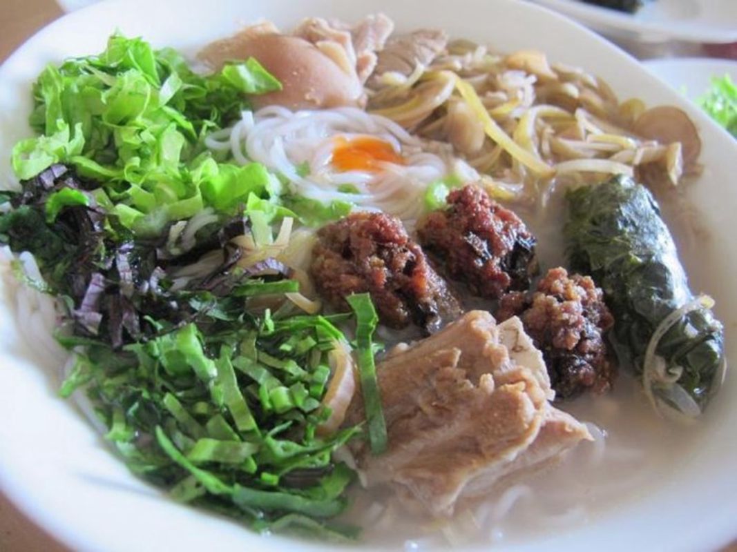 Thai Binh Noodle Soup "Bún Bung"