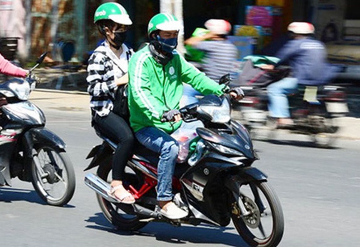 Experience Hanoi Tours with sustainable adventures
