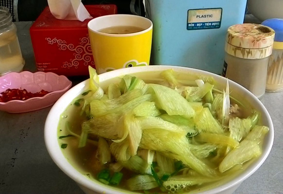 Learn Hanoi’s food heritage with expert insights